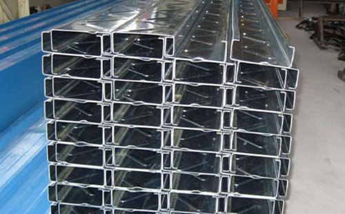 西藏C型钢在轻型西藏钢结构中的选型与施工要点